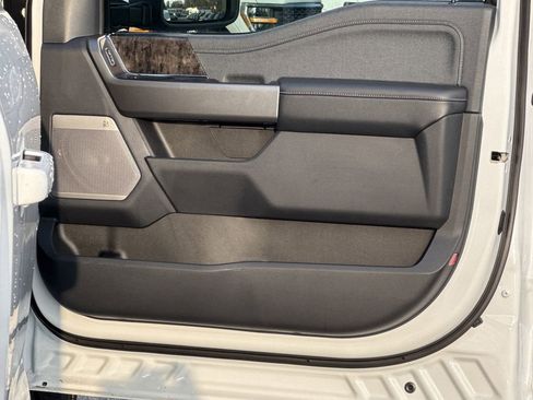 New 2025 Ford F250 Lariat w/ Lariat Ultimate Package image 14