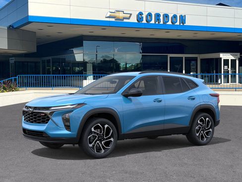 New 2026 Chevrolet Trax RS image 2