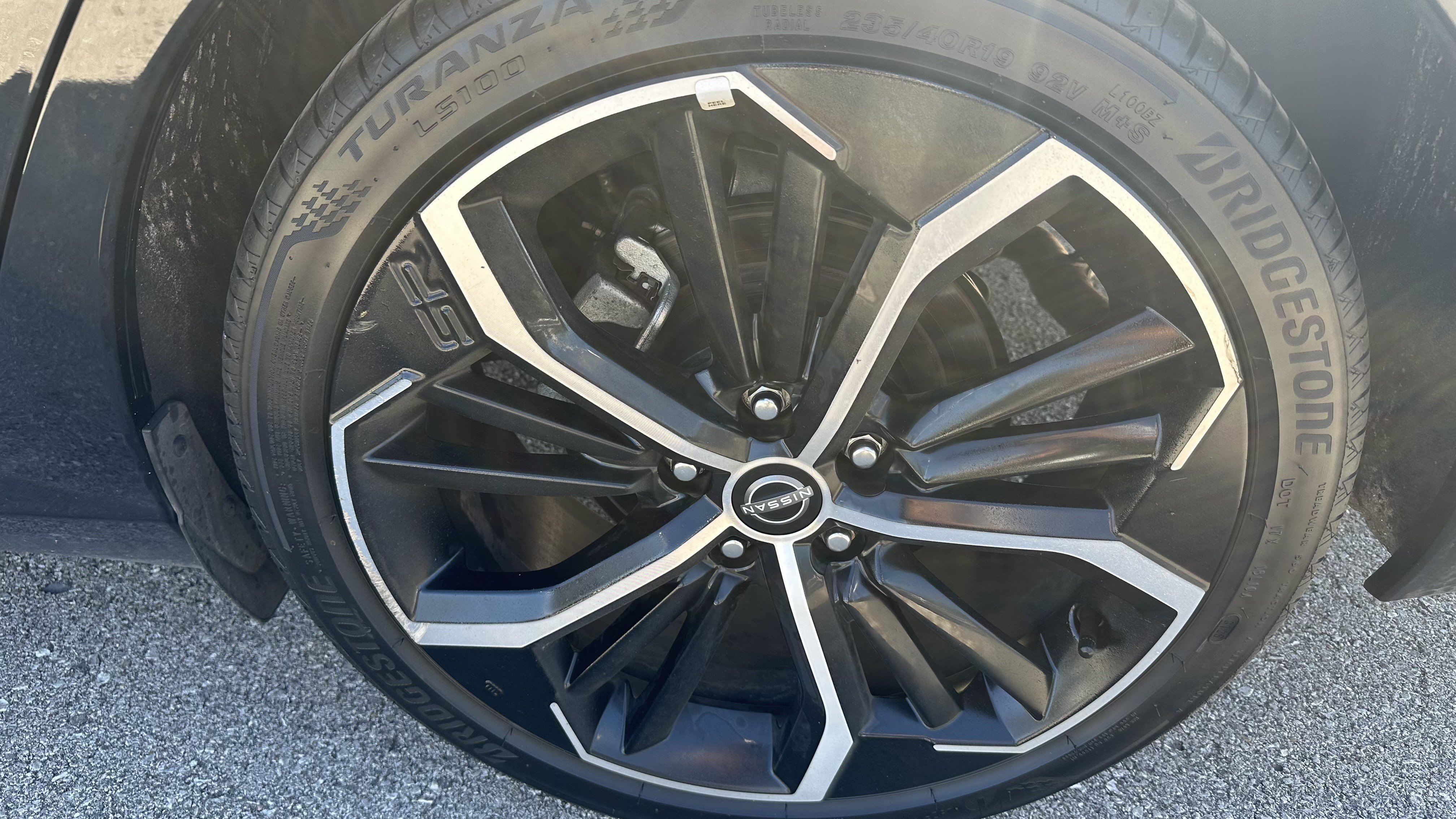 Used 2025 Nissan Altima 2.5 SR FWD image 13