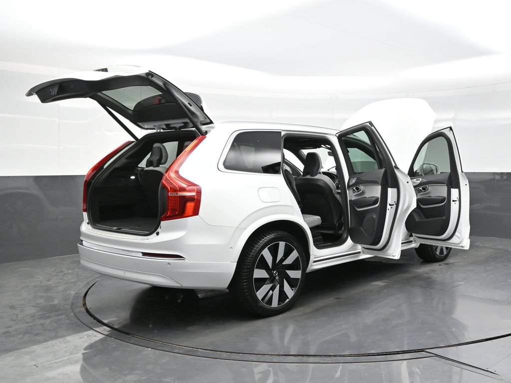 Used 2023 Volvo XC90 T8 Ultimate AWD/4WD image 41