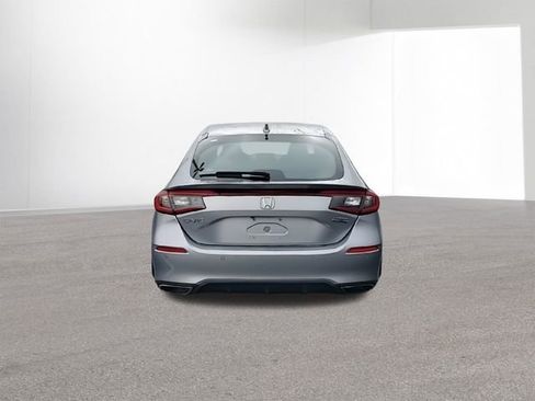 Used 2022 Honda Civic Sport Touring image 8