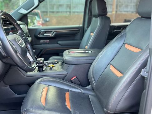 Used 2022 GMC Sierra 1500 AT4 w/ AT4 Premium Package AWD/4WD image 11