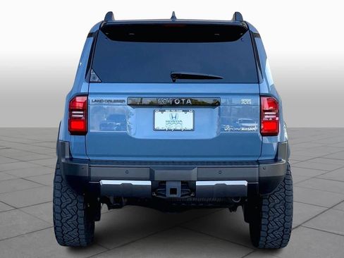 Used 2025 Toyota Land Cruiser w/ Premium Package image 5