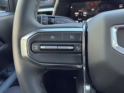 New 2026 GMC Canyon Elevation w/ Convenience Package image 14