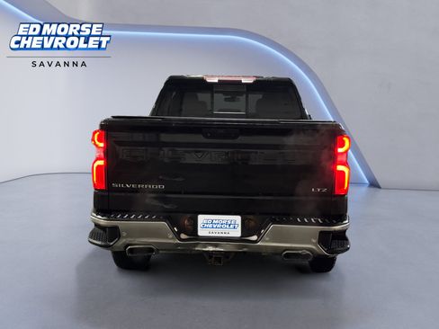 Used 2019 Chevrolet Silverado 1500 LTZ w/ LTZ Plus Package AWD/4WD image 4