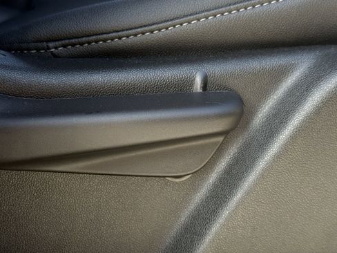 Certified 2024 GMC Canyon Elevation w/ Elevation Premium Package image 22