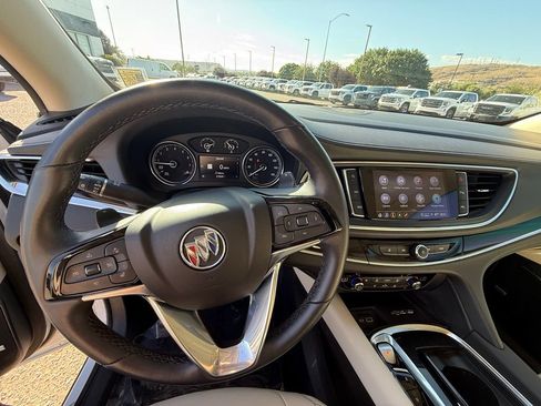 Used 2024 Buick Enclave Essence w/ Experience Buick Package AWD/4WD image 11