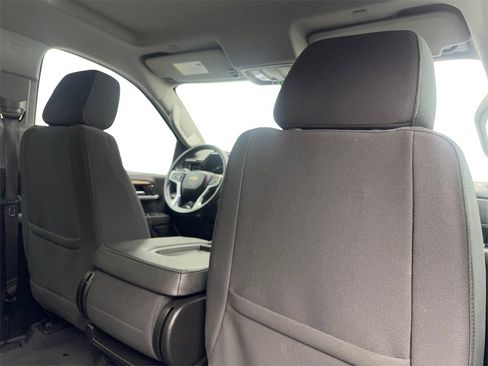 Used 2024 Chevrolet Silverado 2500 LT image 44