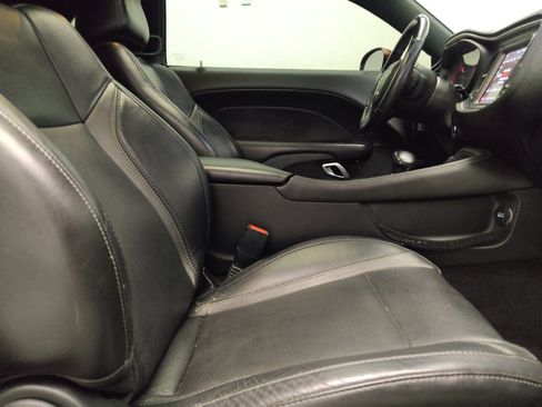 Used 2018 Dodge Challenger R/T Plus RWD image 21