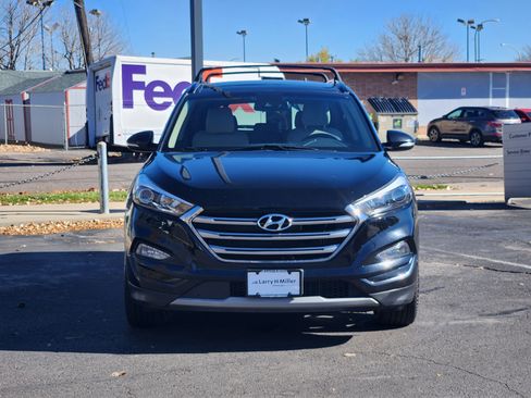 Used 2017 Hyundai Tucson Limited w/ Limited Ultimate Package 03 image 9