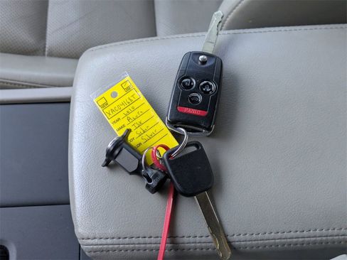 Used 2010 Acura TSX Sedan image 31