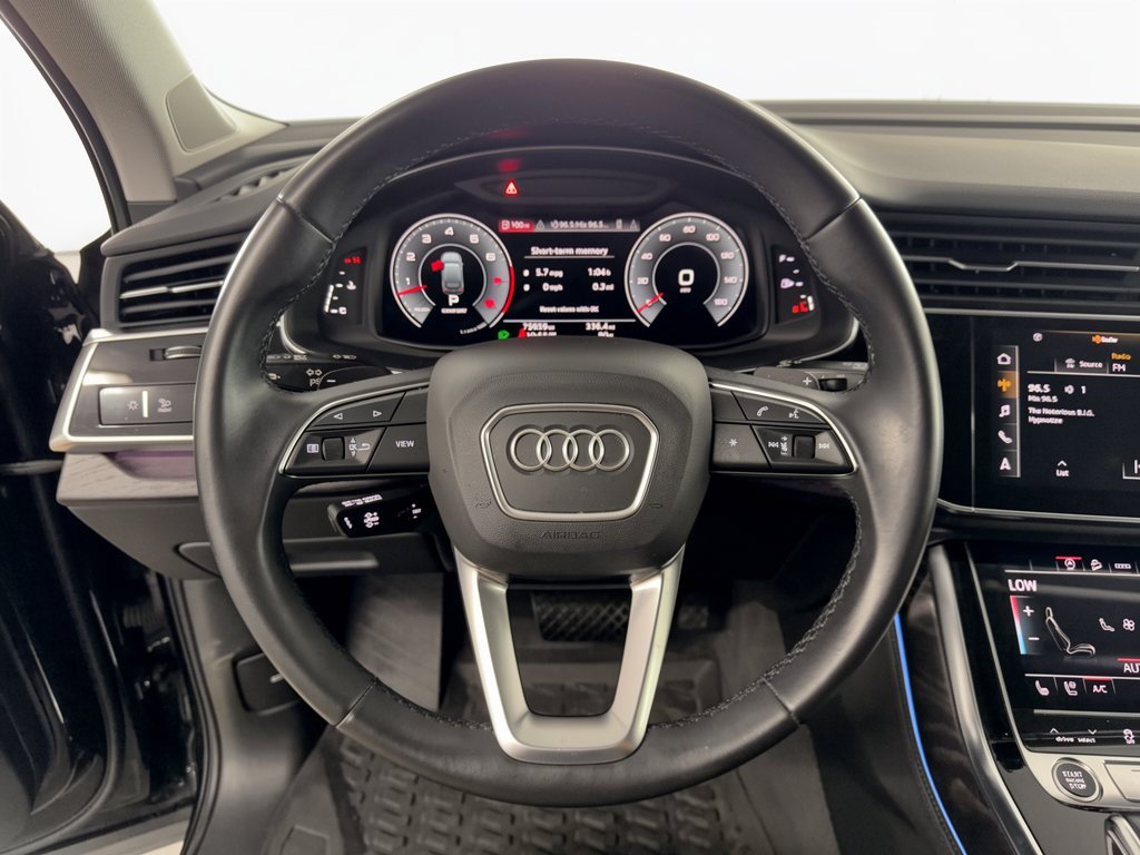 Used 2022 Audi Q7 3.0T Prestige AWD/4WD image 10