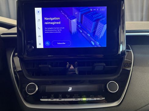 Certified 2024 Toyota Corolla LE image 10