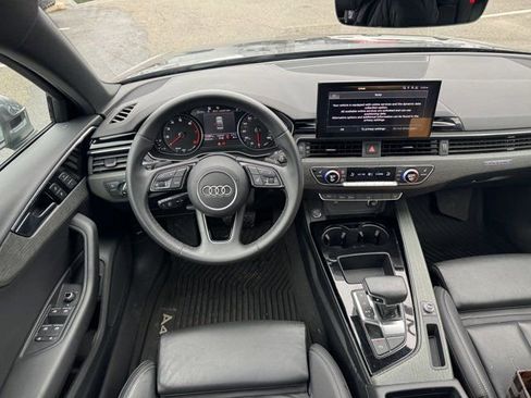 Used 2023 Audi A4 2.0T Premium w/ Convenience Package image 12