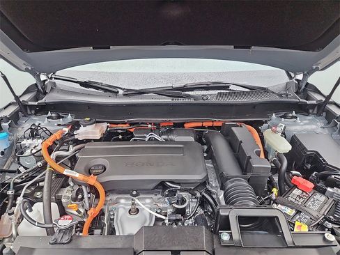 Used 2026 Honda CR-V Sport image 32