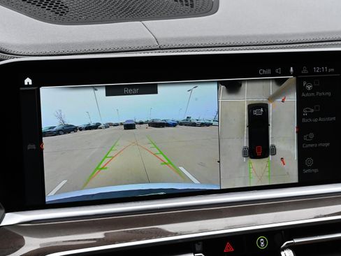 Certified 2023 BMW X6 xDrive40i w/ Parking Assistance Package image 17