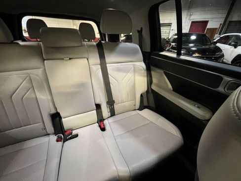 Used 2025 Hyundai Santa Fe SEL image 39