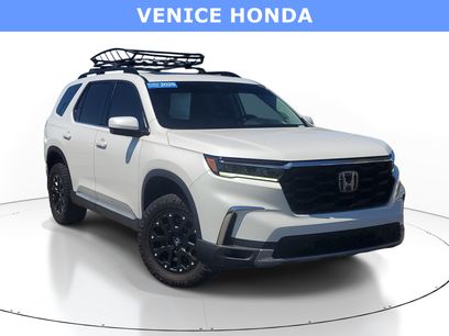 Used 2025 Honda Pilot Touring
