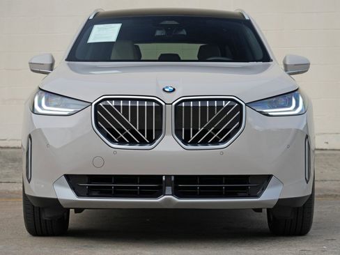 Used 2025 BMW X3 xDrive30i w/ Convenience Package AWD/4WD image 7