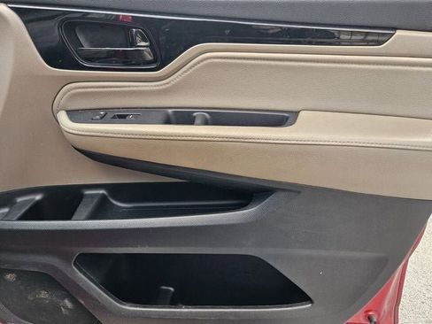 Used 2023 Honda Odyssey Touring image 10