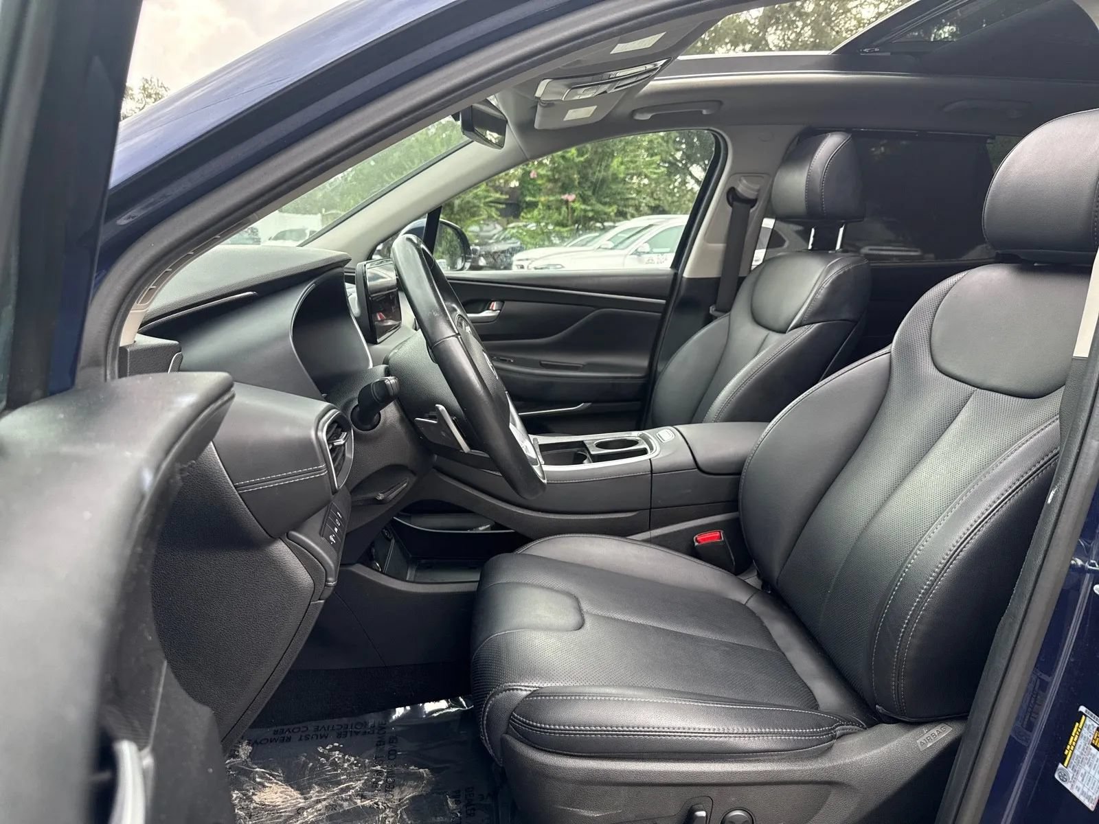 Used 2023 Hyundai Santa Fe SEL w/ Premium Package FWD image 9