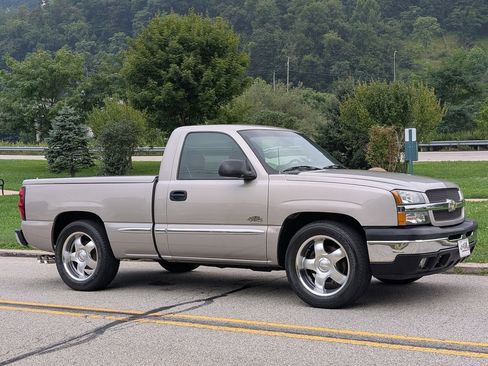Used 2005 Chevrolet Silverado 1500 LS w/ Light Duty Power Package RWD image 4