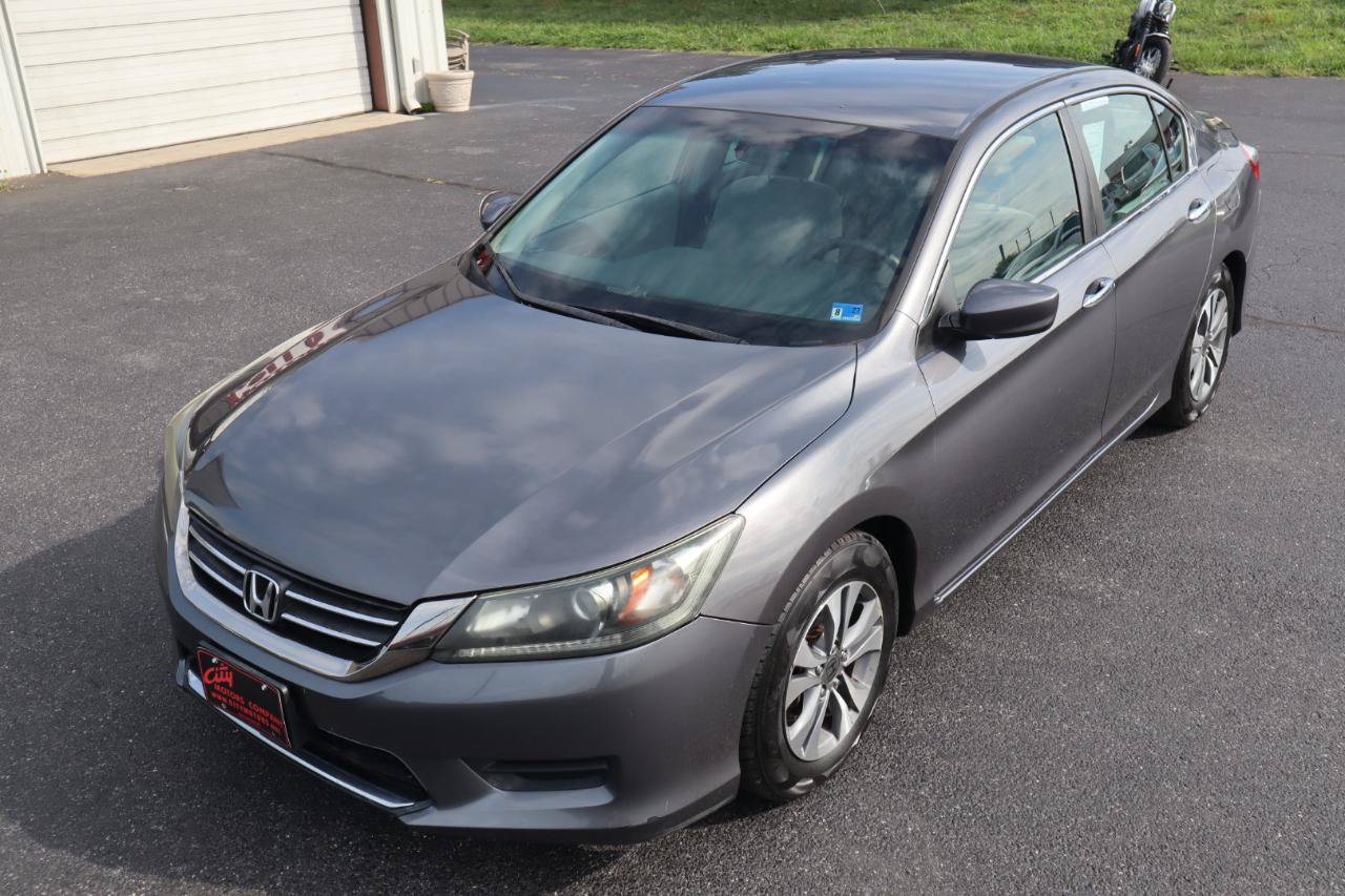 Used 2013 Honda Accord LX image 11