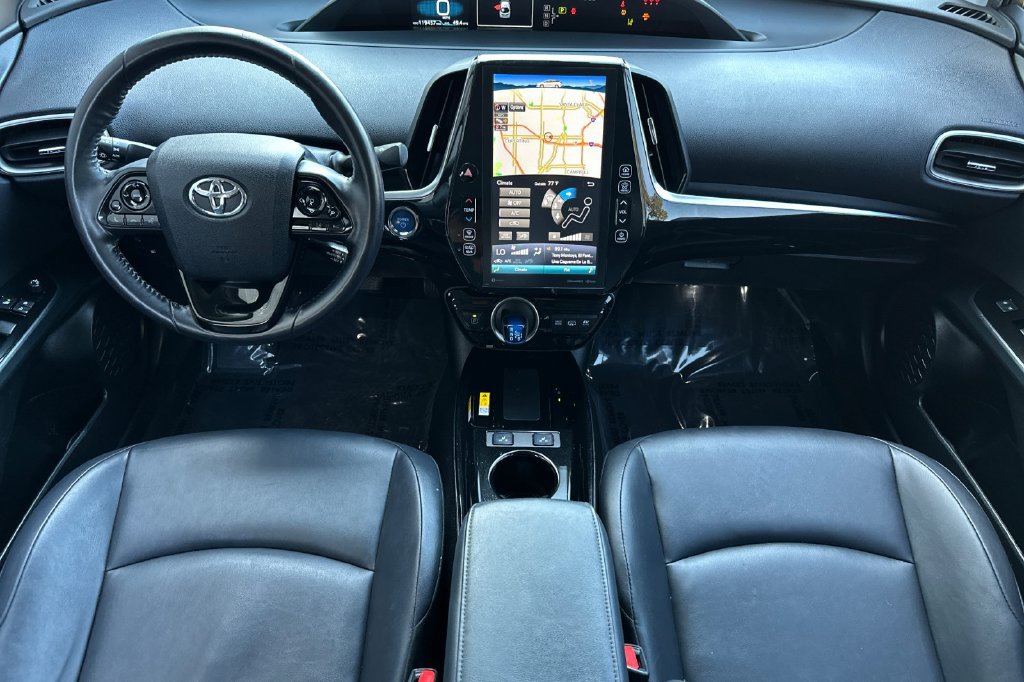 Used 2021 Toyota Prius Prime XLE FWD image 12