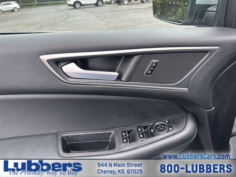 Used 2023 Ford Edge SEL AWD/4WD image 13