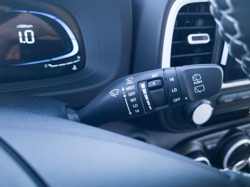 New 2026 Hyundai Venue SEL FWD image 26