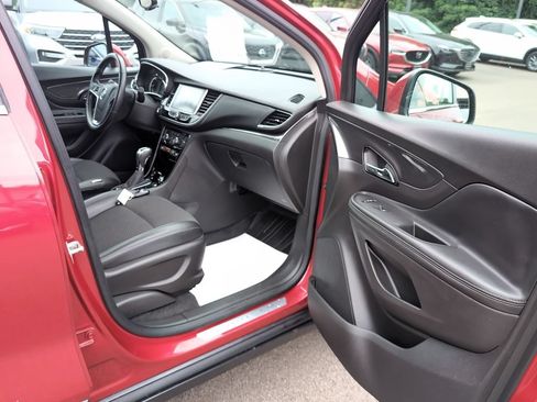 Used 2019 Buick Encore Preferred FWD image 6