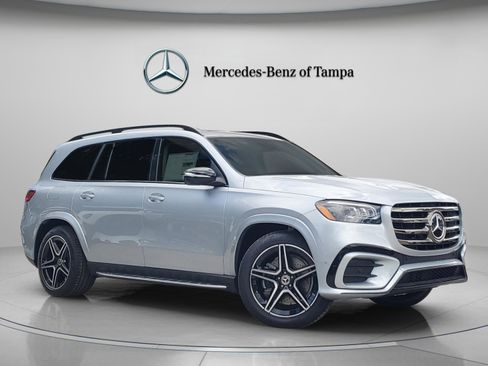 New 2026 Mercedes-Benz GLS 450 4MATIC image 4