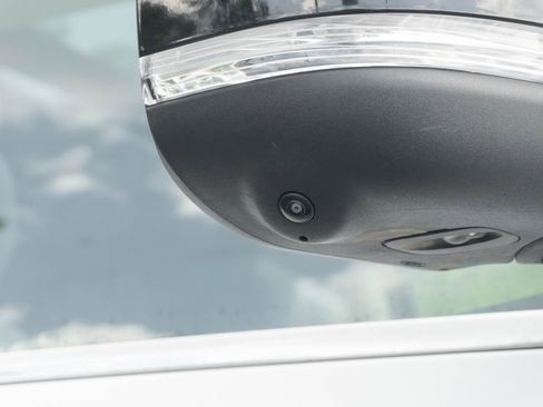 Used 2025 Ford Expedition Max Active RWD image 11