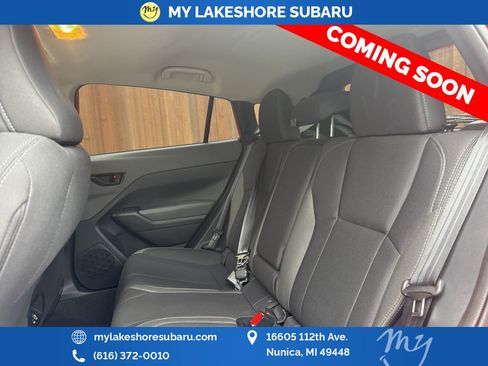 Used 2025 Subaru Crosstrek 2.0i Premium image 14
