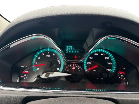 Used 2015 Chevrolet Traverse LT FWD image 13
