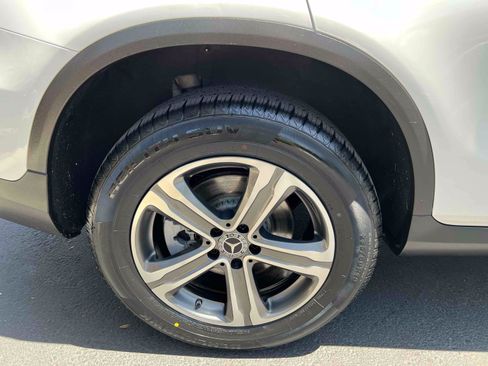 Used 2020 Mercedes-Benz GLC 300 4MATIC image 65