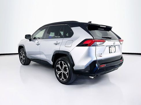 Used 2025 Toyota RAV4 XSE AWD/4WD image 7