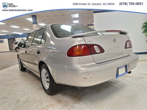 Used 2000 Toyota Corolla CE FWD image 22