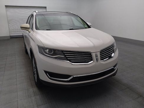 Used 2017 Lincoln MKX Reserve w/ Cargo Utility Package FWD image 14