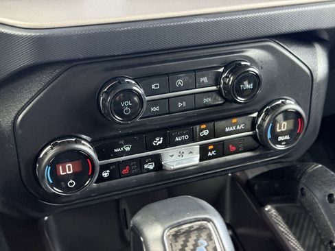 Used 2024 Ford Bronco Raptor w/ Interior Carbon Fiber Pack 6 AWD/4WD image 20