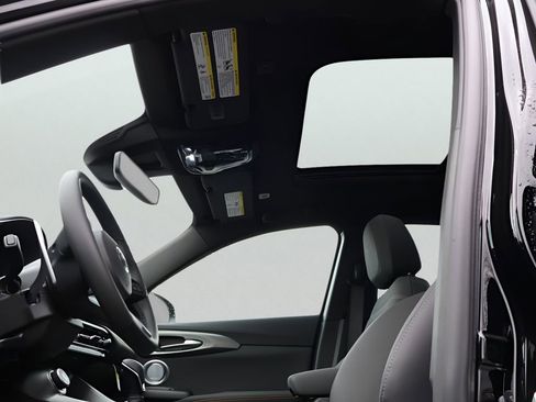 New 2025 Alfa Romeo Tonale w/ Premium Package image 40