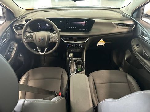 Used 2024 Buick Encore GX Preferred AWD/4WD image 37