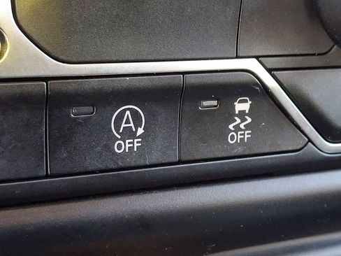 Used 2022 Jeep Wrangler Sport image 25