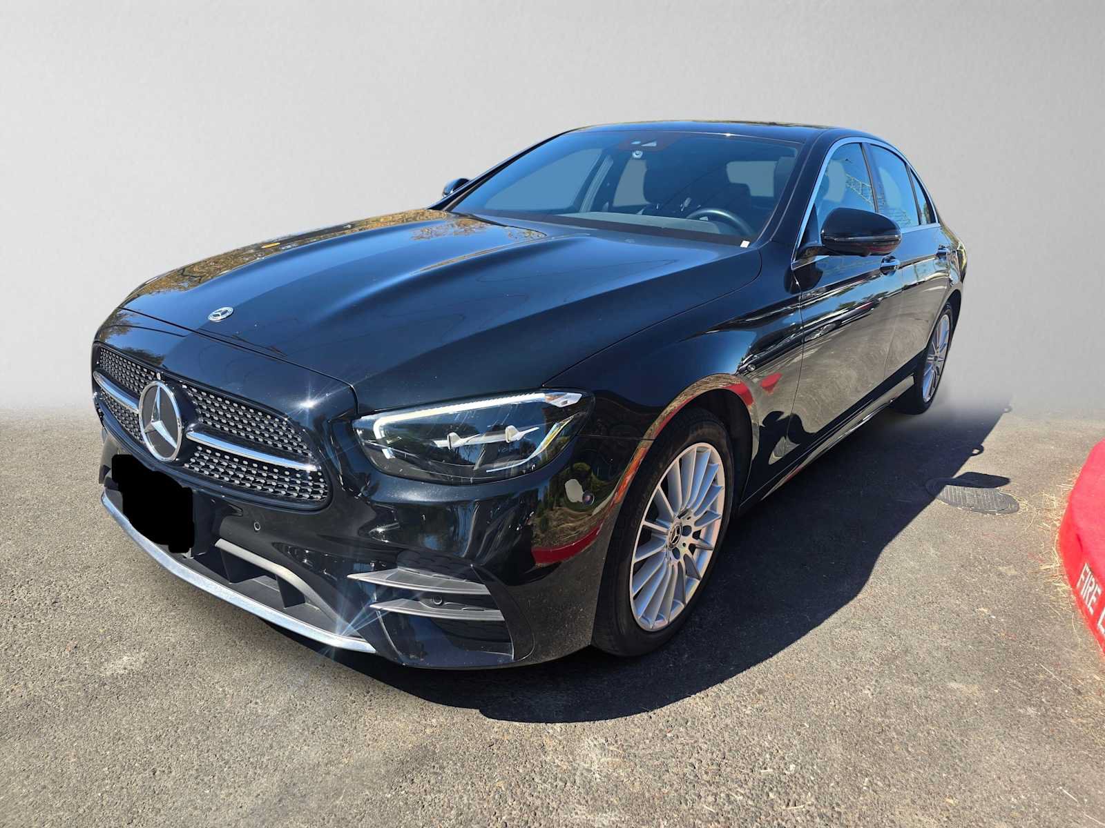 Used 2023 Mercedes-Benz E 350 4MATIC Sedan image 7