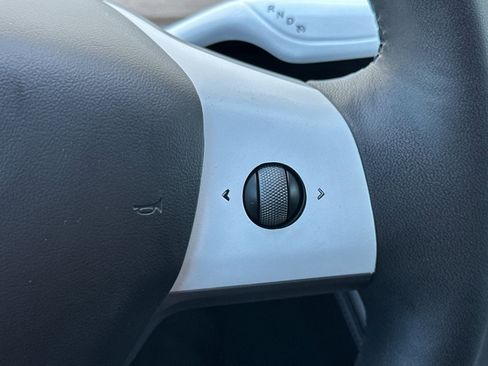 Used 2021 Tesla Model 3 Standard Range Plus RWD image 26