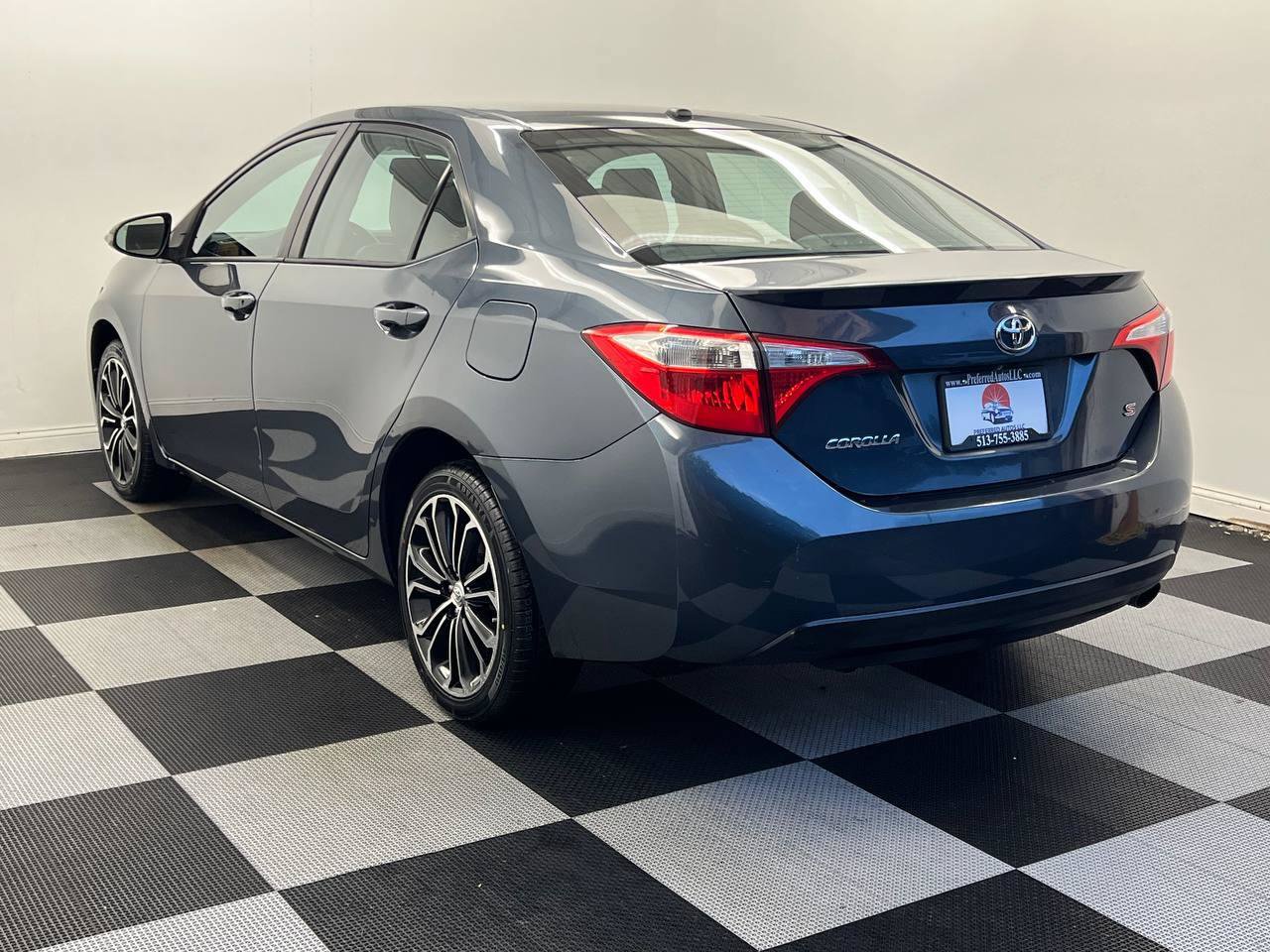 Used 2016 Toyota Corolla S Premium FWD image 6