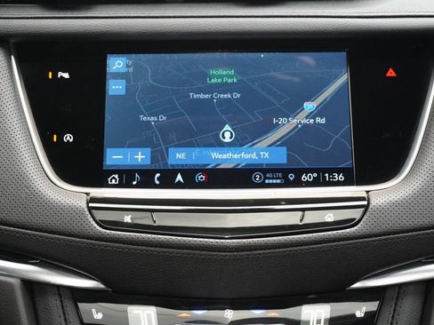 Used 2024 Cadillac XT5 Premium Luxury image 11