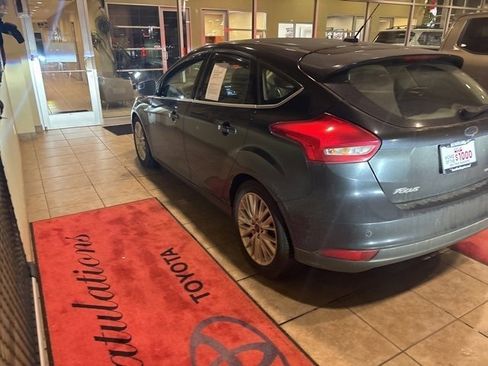 Used 2015 Ford Focus Titanium image 12