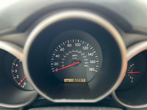 Used 2005 Lexus SC 430 Convertible image 19