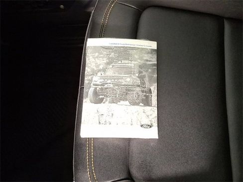 Used 2022 Ford Bronco Badlands image 27